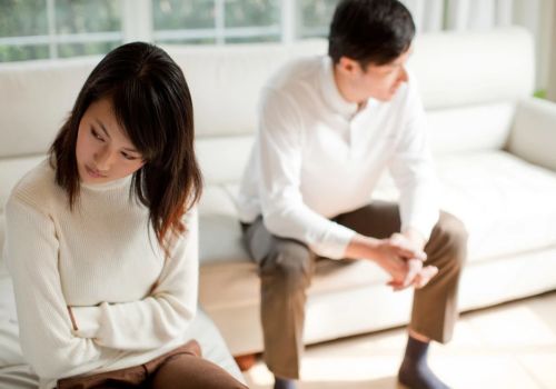 广州出轨取证：女方提出离婚男方不同意房产怎么分割