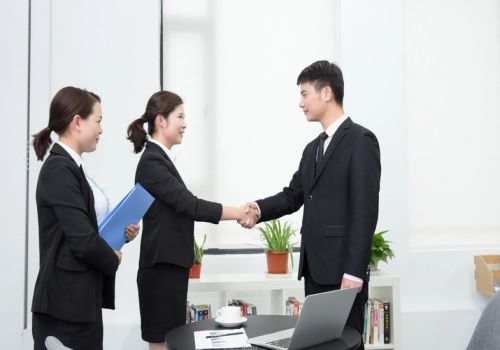  广州出轨取证：大学生具备结婚的